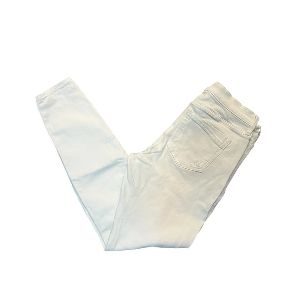 Express Women's Mid- Rise White Distressed Legging Jeans Size 8